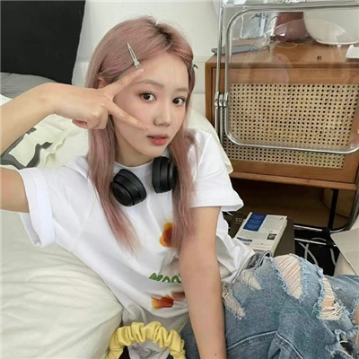 安宁伴游女生左惜筠的资料